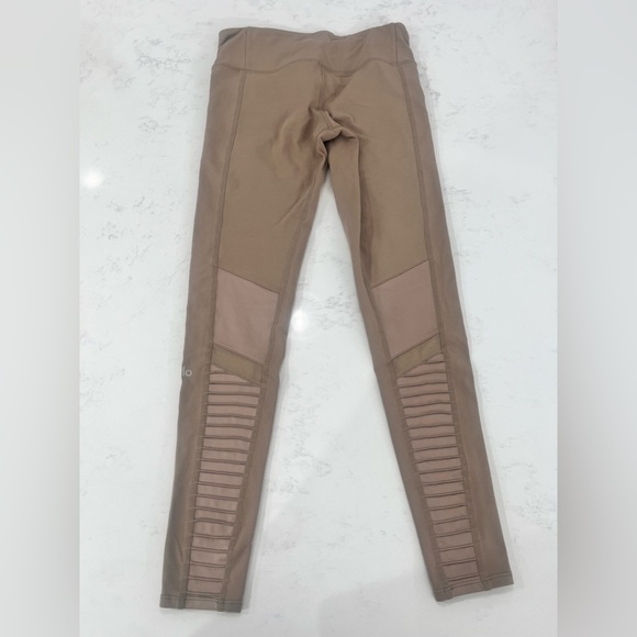 ALO Yoga Tan Leggings with Ribbed Panels - Picture 3 of 5